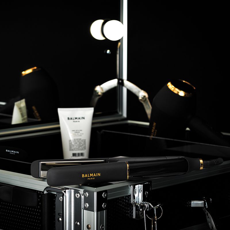 BALMAIN HAIR -ammattimainen suoristusrauta, titaanilevyt, kulta ja musta / Professional Straightener Titanium Floating Plates Gold & Black - Image 5